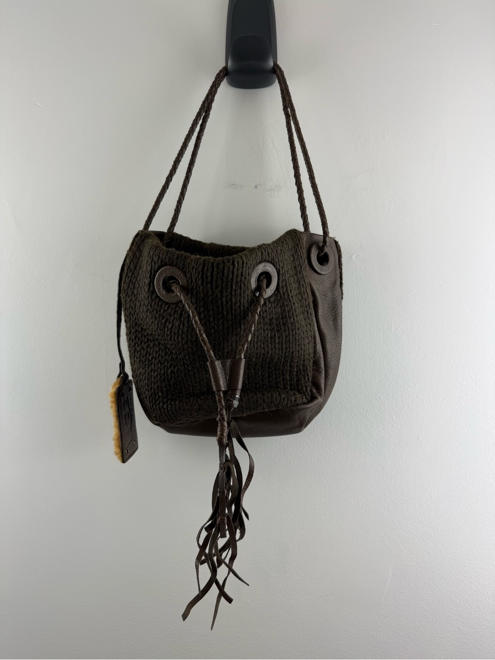 Vintage UGG Australia Cable Knit Brown Leather Drawstring Bucket Bag Tassel Boho